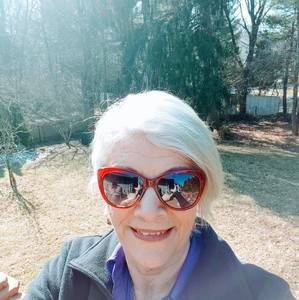 Meet your Posher, Aparecida